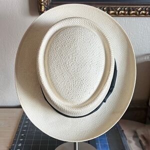 Elegant Cream Fedora with Black Band